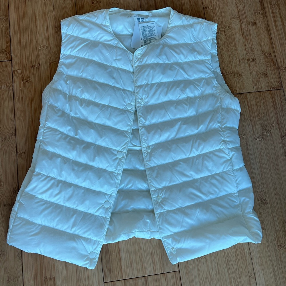 Uniqlo Vest with pouch